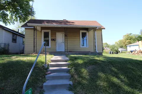 2423 Lincoln St, Anderson, IN 46016