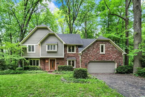 7414 Shadow Wood Dr, Indianapolis, IN 46254