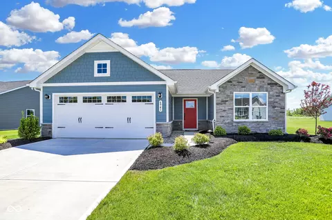 6941 E Bean Blossom Dr, Camby, IN 46113