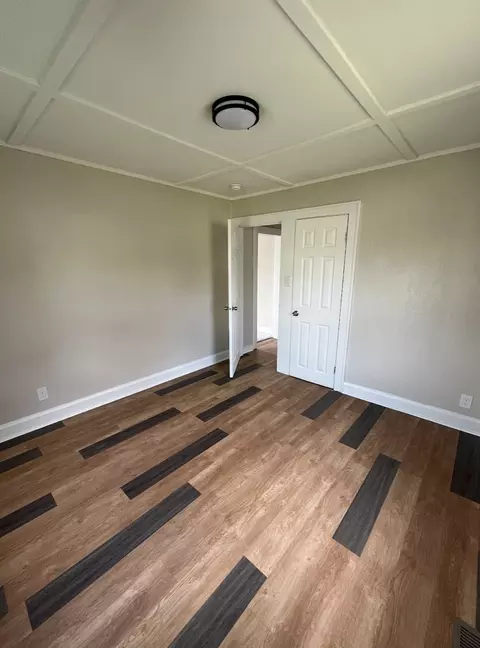 Bedroom - 228 E 29th St, Anderson, IN 46016 photo 1 of 7