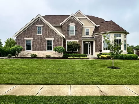 5904 Oakmont Blvd, Bargersville, IN 46106