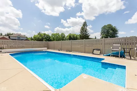 Exterior - 9034 W Robin Rd, Middletown, IN 47356 photo 12 of 14