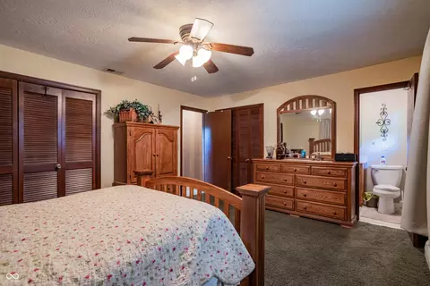 Bedroom - 9034 W Robin Rd, Middletown, IN 47356 photo 6 of 6