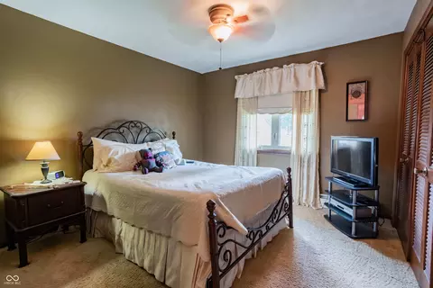 Bedroom - 9034 W Robin Rd, Middletown, IN 47356 photo 3 of 6