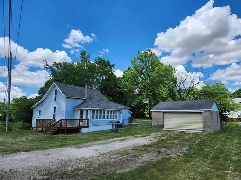 404 W Indiana Ave, Eaton, IN 47338