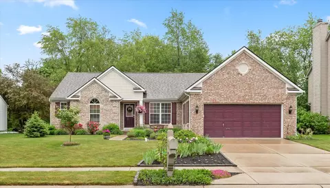11417 Rainbow Falls Ln, Fishers, IN 46037