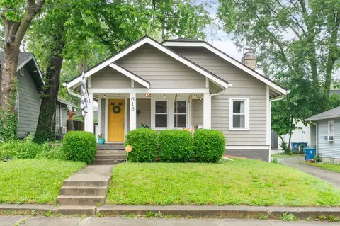 618 E 49th St, Indianapolis, IN 46205
