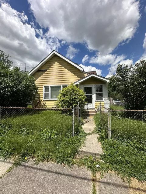 622 E 7th St, Muncie, IN 47302