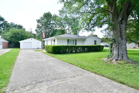 1502 Western Dr, Indianapolis, IN 46241