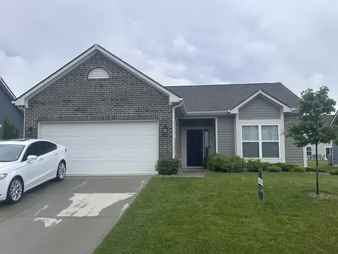 491 Thunderwood Dr, Greenfield, IN 46140