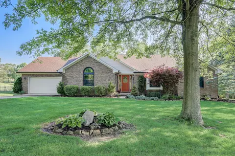 9687 N Wanda Ct, Mooresville, IN 46158