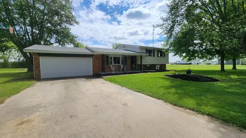 1151 E Meadow Dr, Greensburg, IN 47240