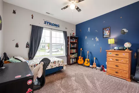 Bedroom - 6613 Mayapple Dr, Pendleton, IN 46064 photo 2 of 3