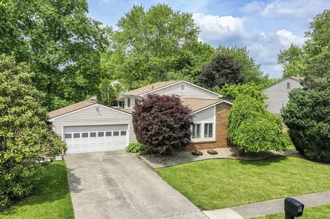 11505 Hartford Ln, Fishers, IN 46038