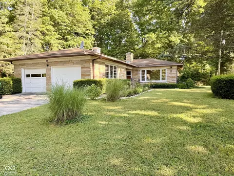 8908 S County Road 825 Rd E, Plainfield, IN 46168