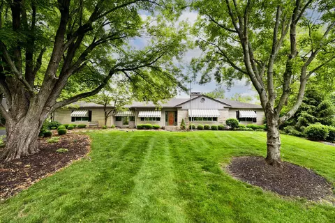 6343 Dover Rd, Indianapolis, IN 46220