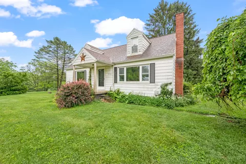 3570 E Stipp Rd, Bloomington, IN 47401