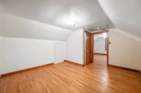 Bedroom - 3570 E Stipp Rd, Bloomington, IN 47401 photo 2 of 9
