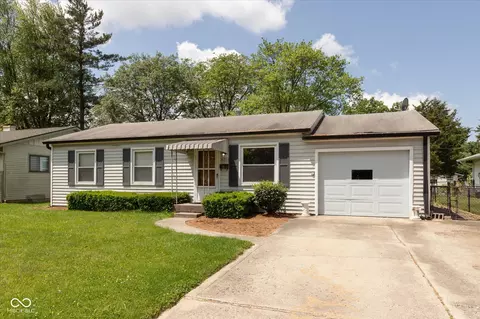 5214 N White Ln, Lawrence, IN 46226