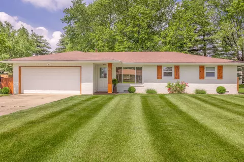 5521 Idella St, Anderson, IN 46013