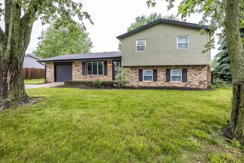 1204 Helena Dr, Lebanon, IN 46052