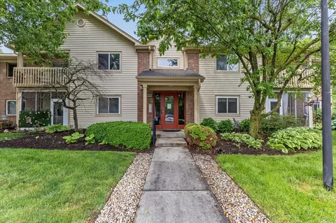 12570 Timber Creek Dr #8, Carmel, IN 46032