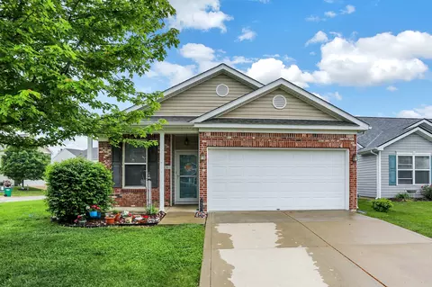 3836 Gray Heather Ln, Whitestown, IN 46075