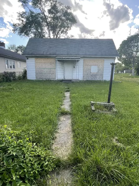 854 N Gladstone Ave, Indianapolis, IN 46201