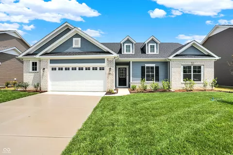 179 Lynnette Way, Cumberland, IN 46229