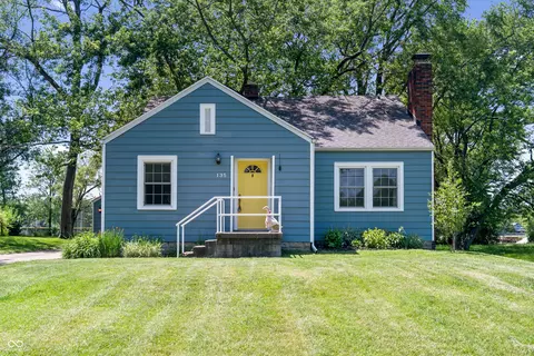 135 Nursery Rd, Anderson, IN 46012