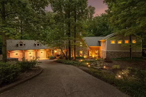 7225 Tuliptree Trl, Indianapolis, IN 46256