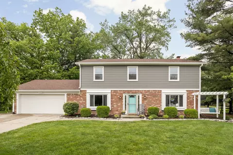 302 Thornberry Dr, Carmel, IN 46032