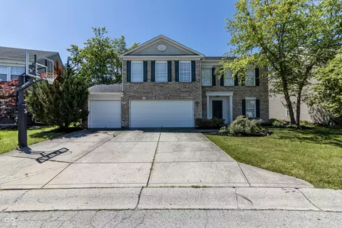 10541 Morning Song Dr, Fishers, IN 46038