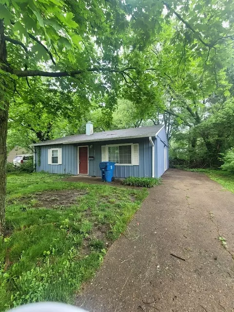 9226 E 36th Pl, Indianapolis, IN 46235