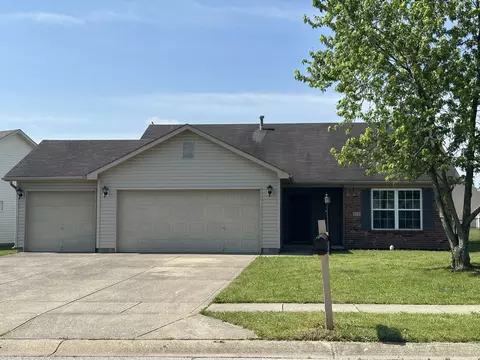 8233 Brambleberry Dr, Indianapolis, IN 46239