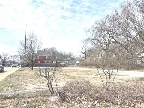 2902 N Capitol Ave, Indianapolis, IN 46208