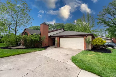 2182 Emily Dr, Indianapolis, IN 46260