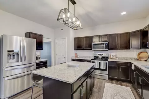Kitchen - 6654 Aster Dr, Pendleton, IN 46064 photo 2 of 4