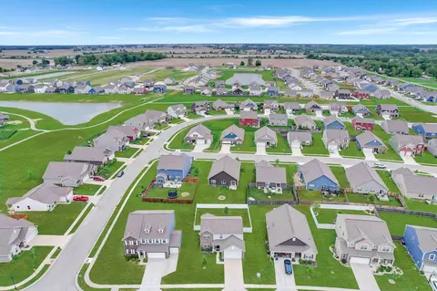 View/Area - 6654 Aster Dr, Pendleton, IN 46064 photo 5 of 11
