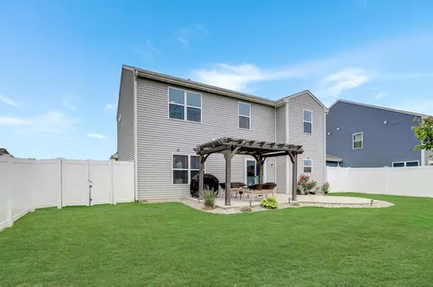 Exterior - 6654 Aster Dr, Pendleton, IN 46064 photo 12 of 13