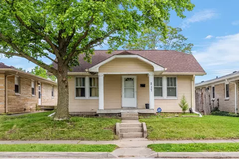 217 S 4th Ave, Beech Grove, IN 46107
