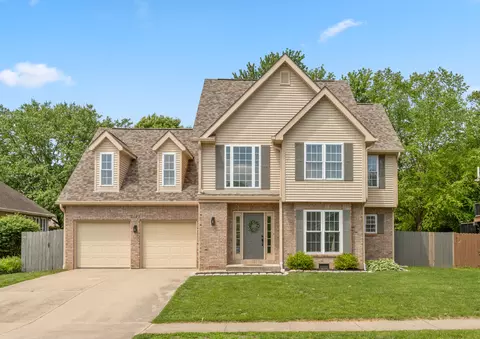 2142 Sumpter Trl, Columbus, IN 47203