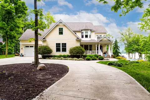 20 Forest Bay Ln, Cicero, IN 46034