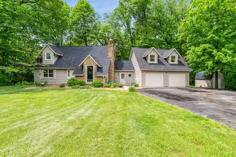 1192 Richwood Dr, Avon, IN 46123