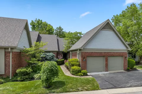9230 Tamarack Dr, Indianapolis, IN 46260