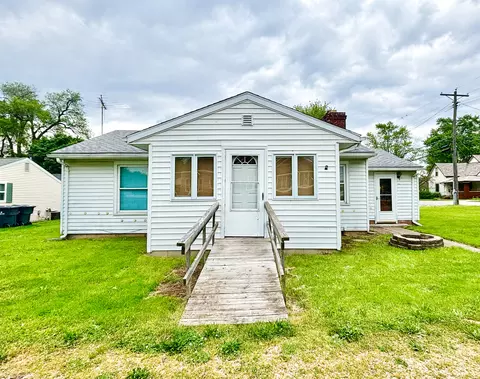 7624 S Sarah St, Daleville, IN 47334