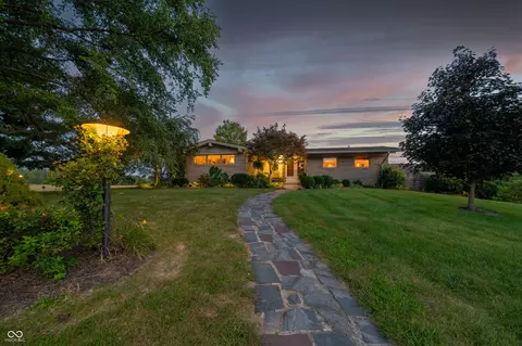 675 Hospital Rd, Franklin, IN 46131