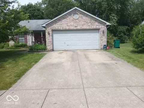 414 Tamarack Dr, Danville, IN 46122