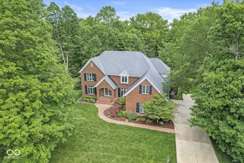 9772 Reston Ln, Mccordsville, IN 46055