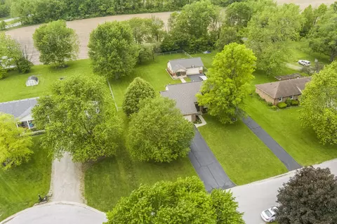 7566 Eaker Ct, Brownsburg, IN 46112